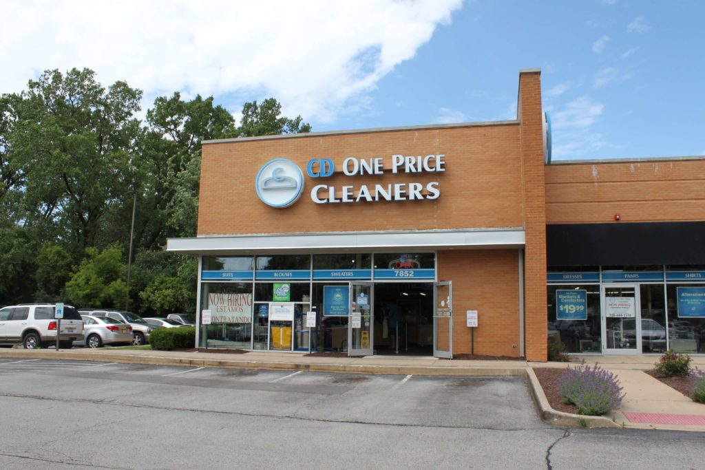 Dry Cleaning in Orland Park | Dry cleaner near me | Laundry service | Wash and Fold