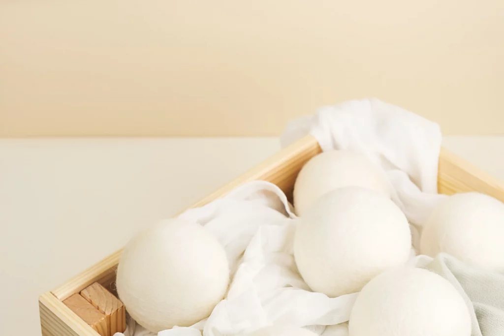 how to use wool dryer balls